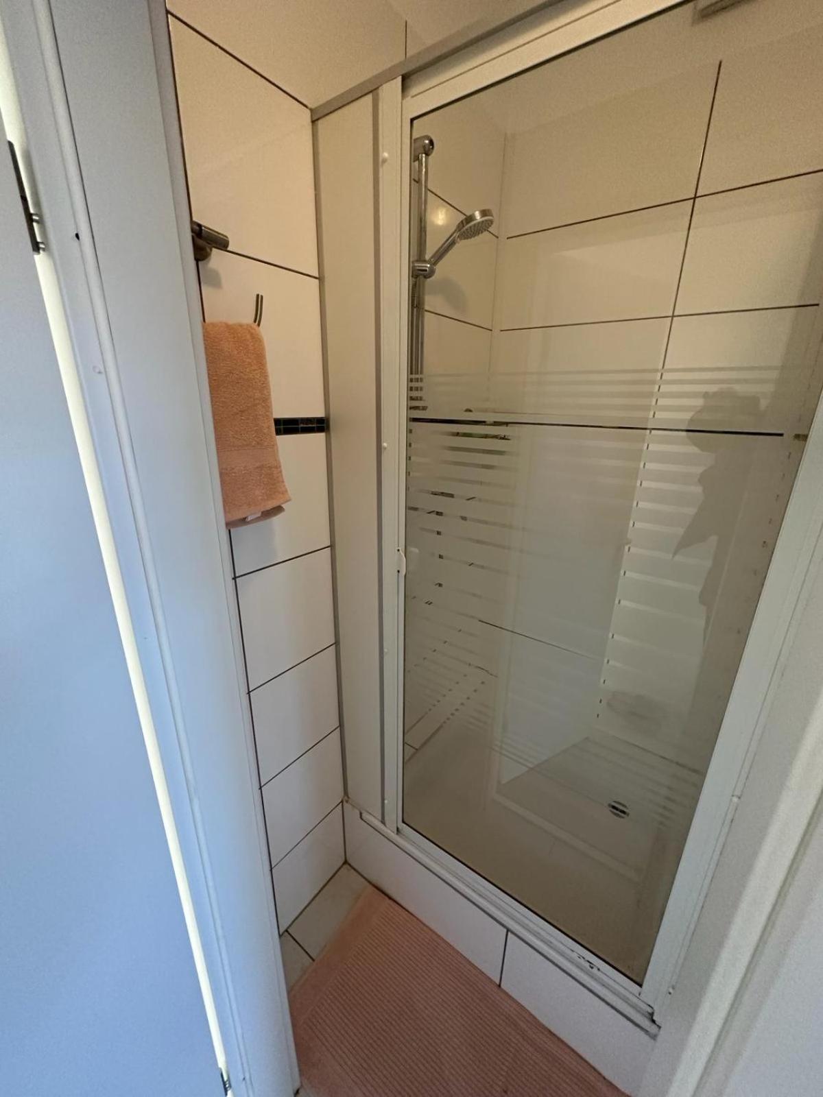 Hami Home Хамбург Екстериор снимка